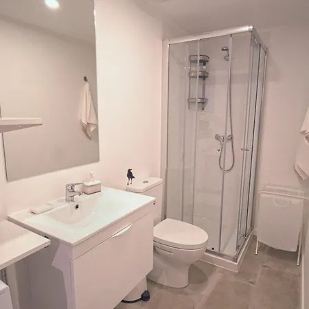 Apartment Curious Crow3 By Homeful Homes