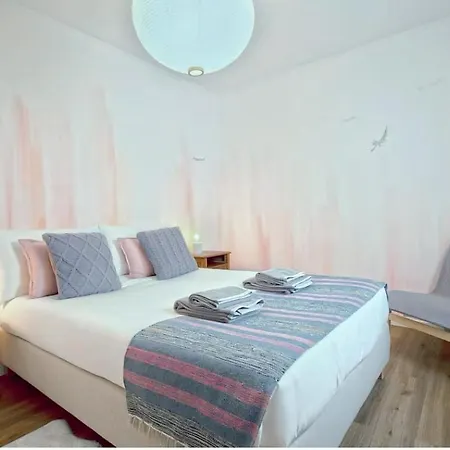 شقة Curious Crow3 By Homeful Homes *